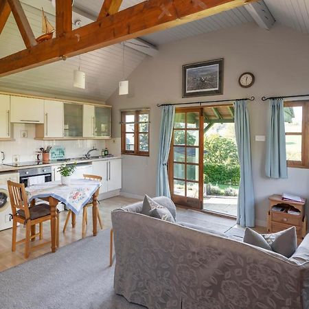 Beautiful Cottage With Stunning Views In Box Box  Eksteriør bilde